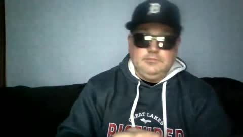 Snapshot of holden_minutz chatting on 07.29.26 holden_minutz online show from 07.29.26