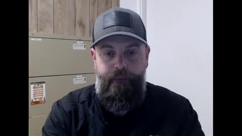 Hold The Door online show from 12.11.24