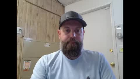 Hold The Door online show from 12.12.24