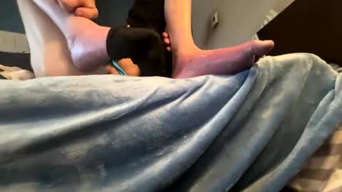 hole pig online show from 04.17.26