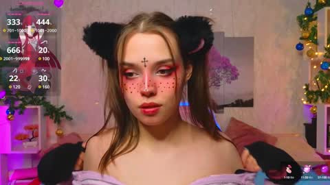 Lux online show from 01.12.25