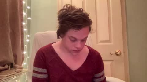 Snapshot of holly23hopefull chatting on 12.30.24 Hollys Drive threw Side Of CB. online show from 12.30.24