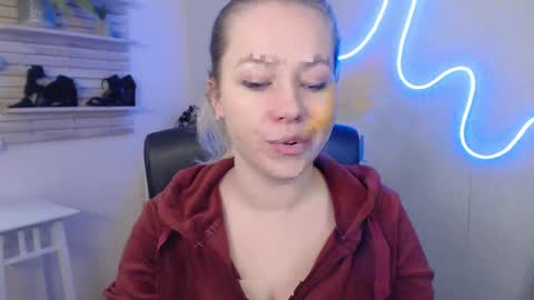 Holly online show from 01.31.25