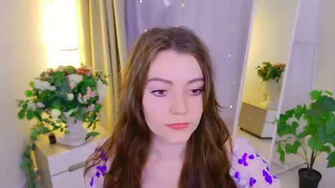 Snapshot of holly_kittenss chatting on 06.28.26 Lana online show from 06.28.26