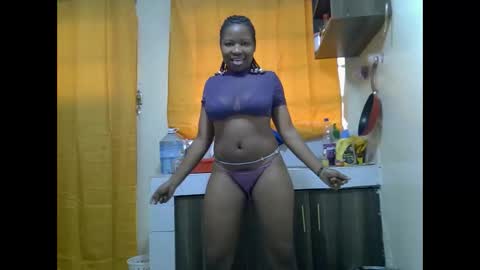 Snapshot of holly_molly11 chatting on 09.09.25 holly molly11 online show from 09.09.25