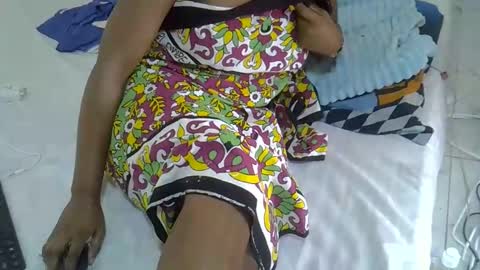 Snapshot of holly_molly11 chatting on 09.11.25 holly molly11 online show from 09.11.25