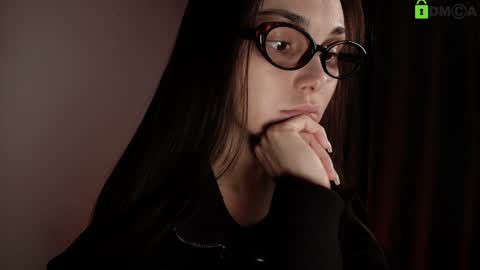 hollyextra online show from 02.15.26