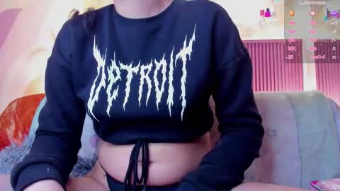 Holly online show from 09.24.25