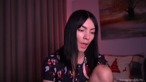 Holly Linder online show from 12.12.24