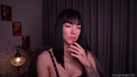 Holly Linder online show from 01.22.25