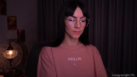 Holly Linder online show from 02.20.25