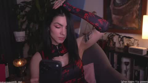 Holly Linder online show from 03.21.26