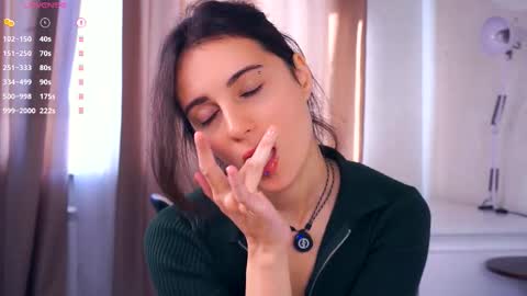 Delly online show from 09.14.25