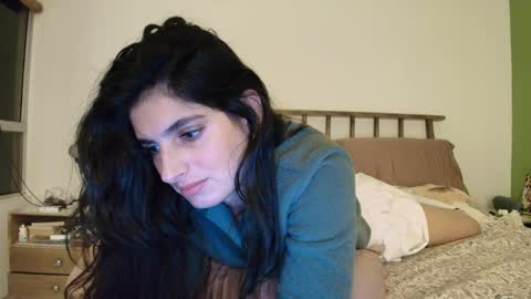 hollyshit_ online show from 04.02.26