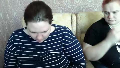 Snapshot of hollyxeva chatting on 04.18.26 HollyXEva online show from 04.18.26