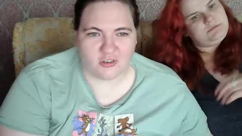 Snapshot of hollyxeva chatting on 05.02.26 HollyXEva online show from 05.02.26