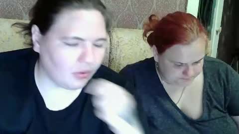 Snapshot of hollyxeva chatting on 05.26.26 HollyXEva online show from 05.26.26