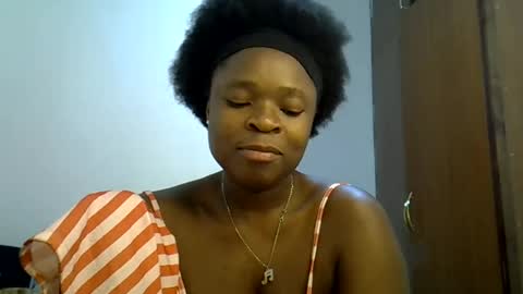 holy_ebony online show from 06.19.26
