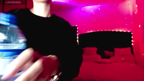 Juli online show from 12.02.25