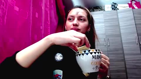 Snapshot of holy_juli2 chatting on 02.19.26 Juli online show from 02.19.26