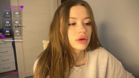 Snapshot of holybabe342 chatting on 01.05.25 Vio online show from 01.05.25