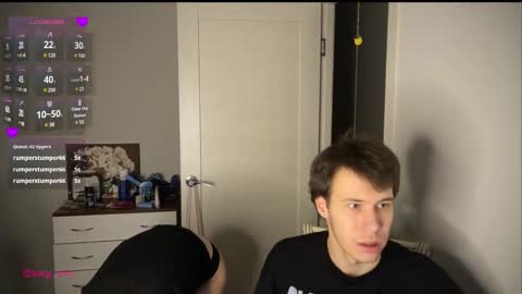 Snapshot of holybabe342 chatting on 02.28.25 Vio online show from 02.28.25