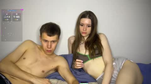 Snapshot of holybabe342 chatting on 09.18.25 Vio online show from 09.18.25