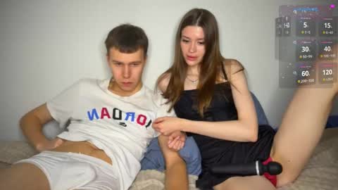 Snapshot of holybabe342 chatting on 11.16.25 Vio online show from 11.16.25