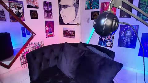   online show from 02.20.25