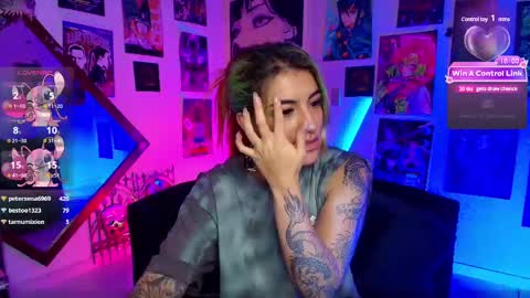   online show from 02.21.25
