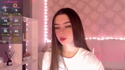 Mia online show from 10.12.25