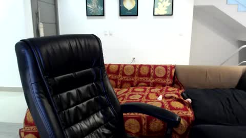 Snapshot of homerovirtual chatting on 12.23.24 machinecarioca online show from 12.23.24