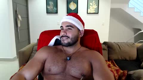 Snapshot of homerovirtual chatting on 12.27.24 machinecarioca online show from 12.27.24