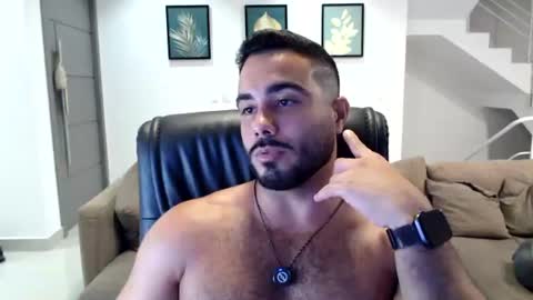 Snapshot of homerovirtual chatting on 02.06.25 machinecarioca online show from 02.06.25