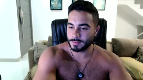 Snapshot of homerovirtual chatting on 02.13.25 machinecarioca online show from 02.13.25