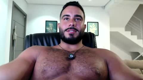 Snapshot of homerovirtual chatting on 02.15.25 machinecarioca online show from 02.15.25