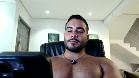 Snapshot of homerovirtual chatting on 02.19.25 machinecarioca online show from 02.19.25