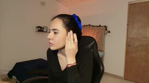   online show from 09.17.25