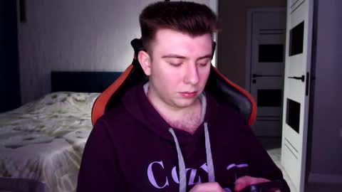 Wolfy online show from 03.08.26