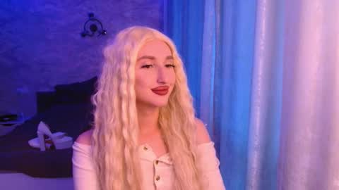 honey_sunset online show from 10.12.25