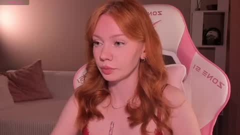 Snapshot of honeyautumn chatting on 07.15.26 honeyautumn online show from 07.15.26