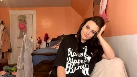 HoneyDrippinBunny online show from 03.14.26