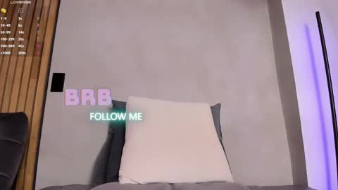 Sofia independent model online show from 02.19.25