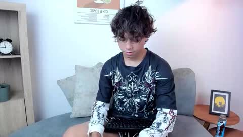 honeymoon_sariel online show from 02.06.26