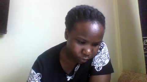 Honeymuny online show from 11.03.25