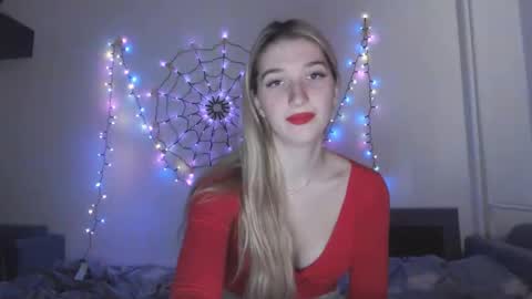 honeyveil online show from 11.14.25