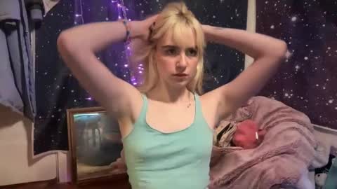 Emi Rose online show from 02.25.25