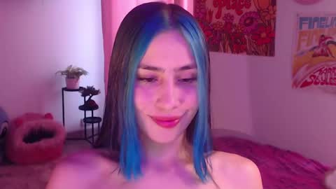 Snapshot of honeyypeaach chatting on 12.06.24    online show from 12.06.24