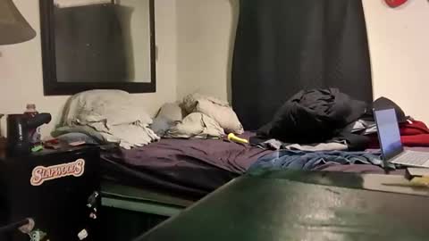 Snapshot of honky220557 chatting on 10.05.25 Jovante online show from 10.05.25