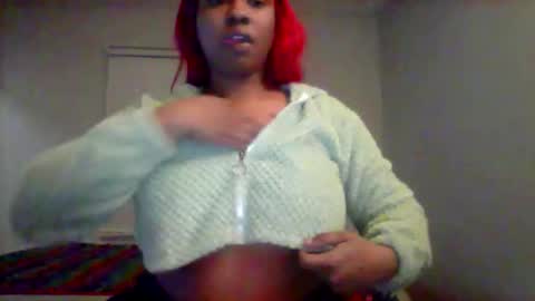 Snapshot of honnievu chatting on 02.17.26 honnievu online show from 02.17.26